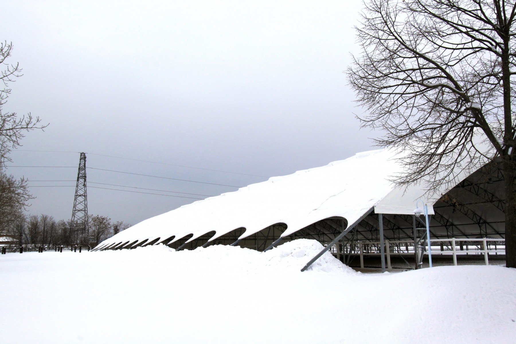 tendostruttura garantita con carico neve AmarantoIdea